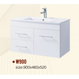 W900